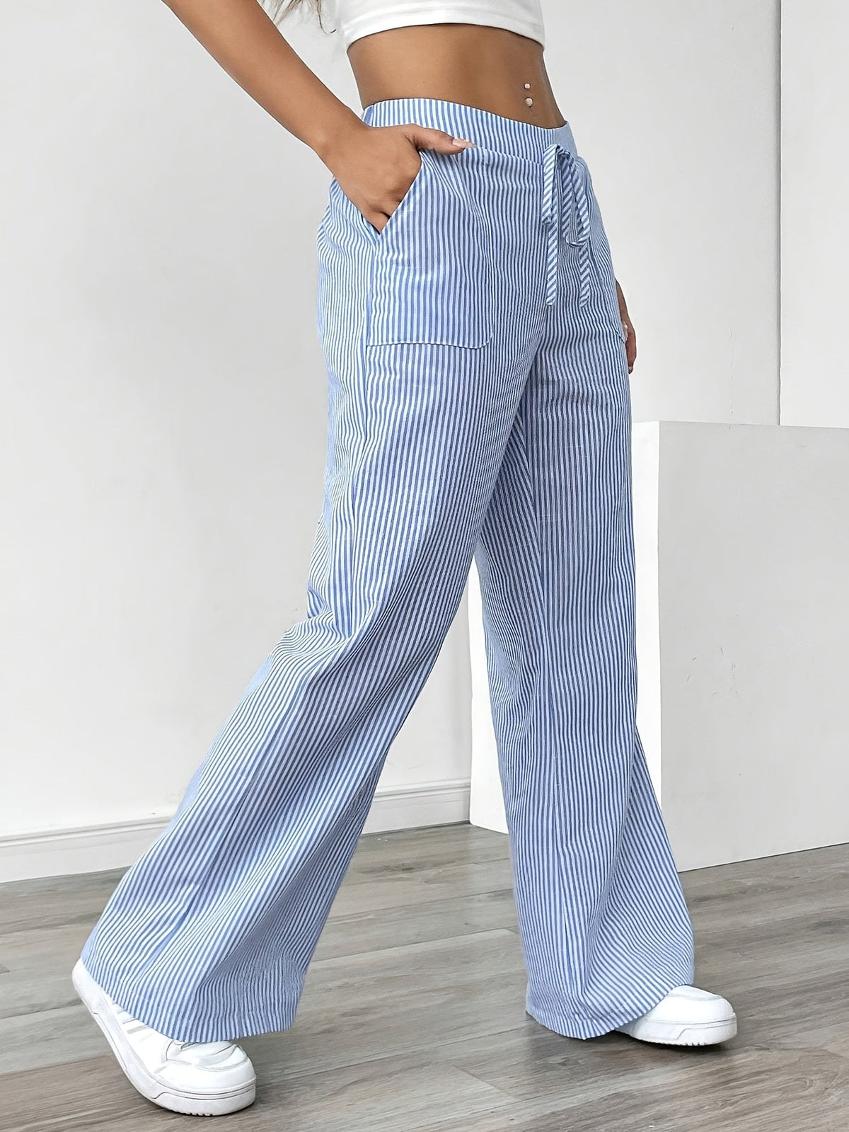BREDERE PANTALONS VOOR VROUWEN