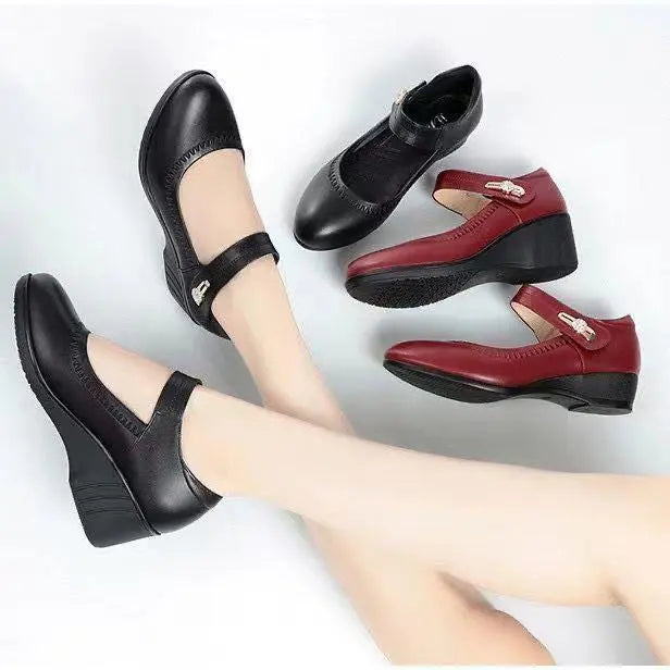 KLASSIEKE SCHOENEN MET HALFHOGE HAK VOOR VROUWEN